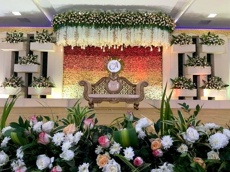 Stage Decoration for Classic Ombre Floral Wall, planned by Ever Green Event Management
